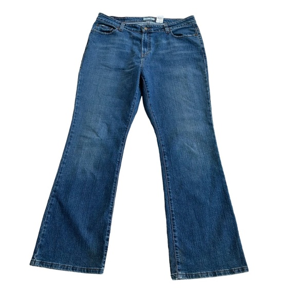 Levi's Jeans Women's 515 Boot Cut Stretchy Medium Wash Size:18 - Picture 2 of 11